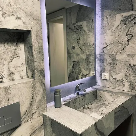 Kali Apartment *