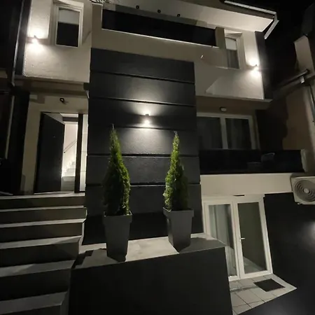 Kali Apartment